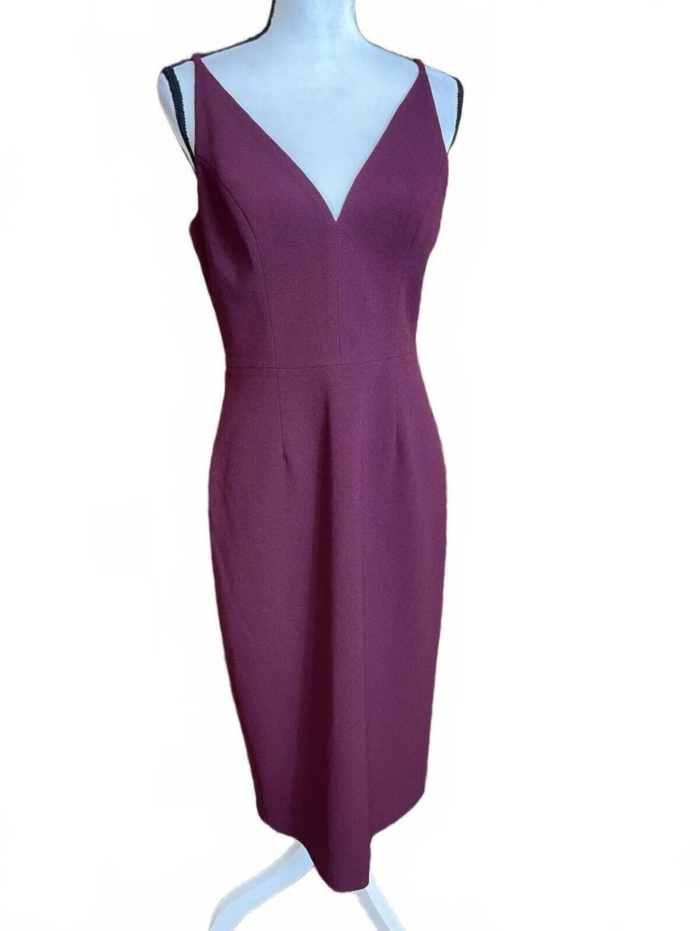 Dress the Population Lyla crepe cocktail dress with deep V-neckline.